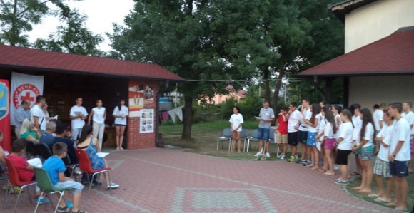 Srpčani aktivno pomažu Crveni krst