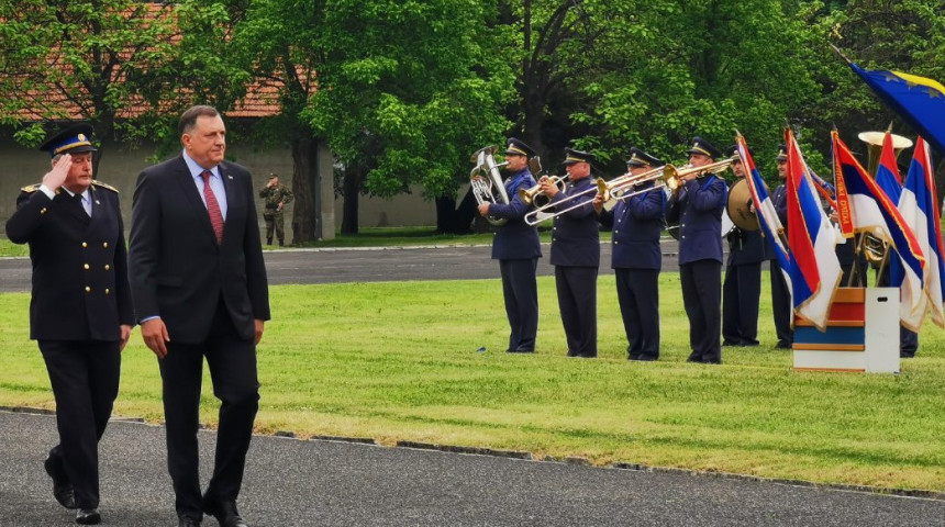 Dodik: Ukidanje VRS bila greška