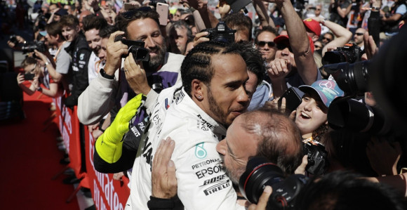 F!: Hamilton preuzeo vrh, Mercedes 5/5!