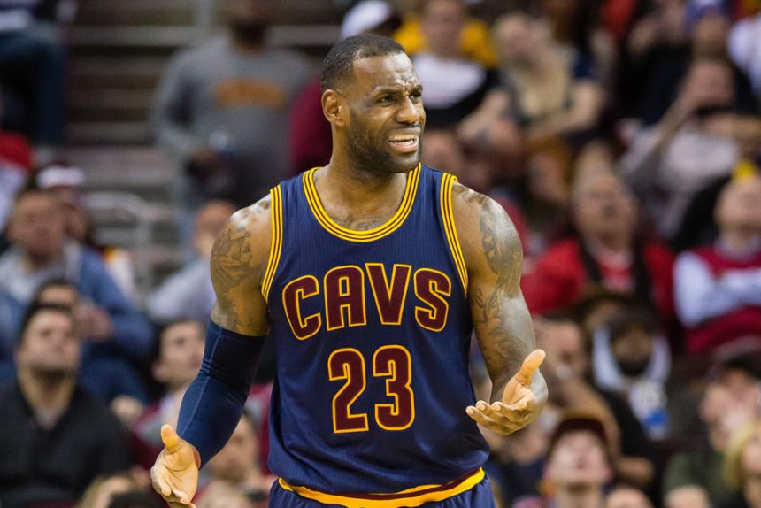 "Najk" probio plafon: Lebronu MILIJARDA!