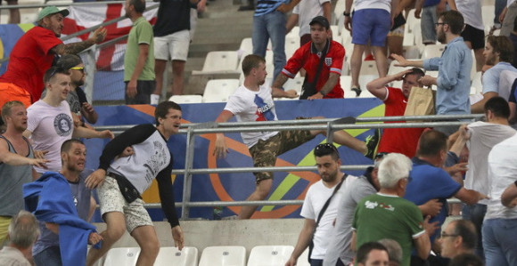 EURO: Rusi bi mogli i da budu poslati kući?!