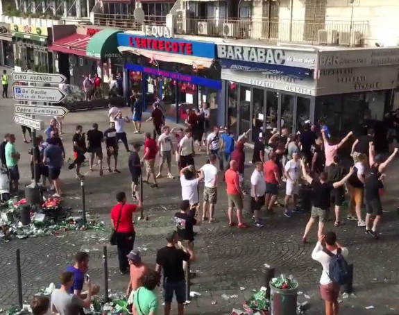 Video - EURO: Rusi su i zgazili i pregazili Engleze! Ali, stvarno...!