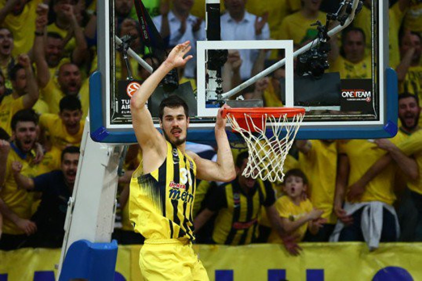 Kalinić: I onda se pitaju što svi hoće u NBA!