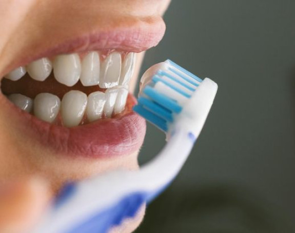 Да ли целог живота перете зубе погрешно