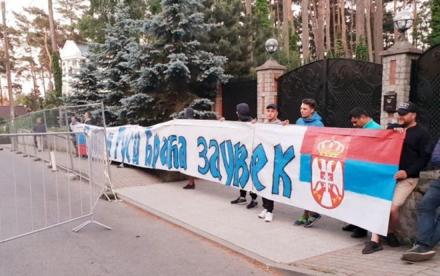 Priča: Da Putin "ne stisne dugme" i balkanske gazde...