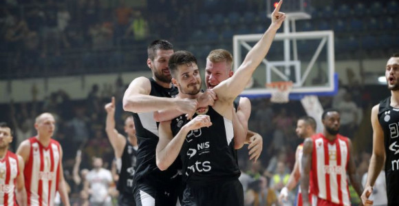 Zagorac trojkom srušio Zvezdu za 1-1 u seriji!