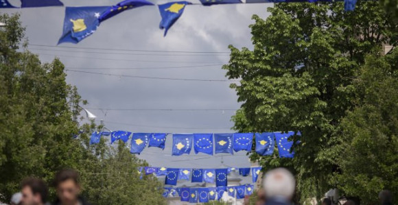 Šta AP danas piše o Kosmetu