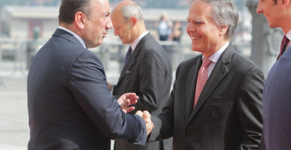 Igor Crnadak na sastanku u Trstu