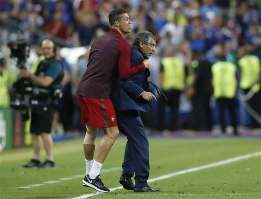 Portugalski čudotvorac: Hvala mom ocu! On uživa sa kriglama piva!