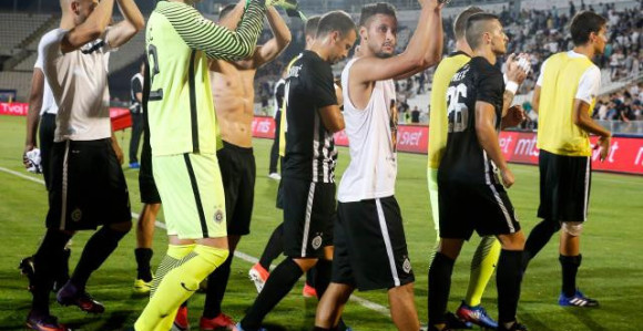 "Пола стадиона у Подгорици ће навијати за Партизан"!