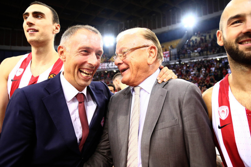 Zvezda pregovara: Tomić mijenja Topića na klupi?!