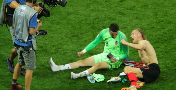 Subašić: Vido, samo nemoj da pjevaš...!