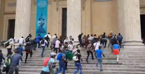 Hoće ista prava kao Francuzi