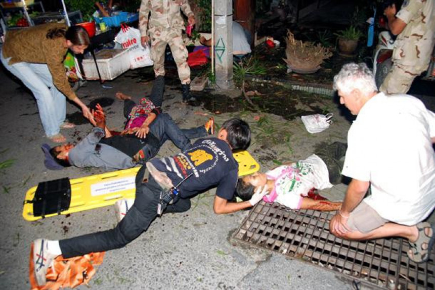 Tajland: Dvoje mrtvih, desetine povrijeđenih 