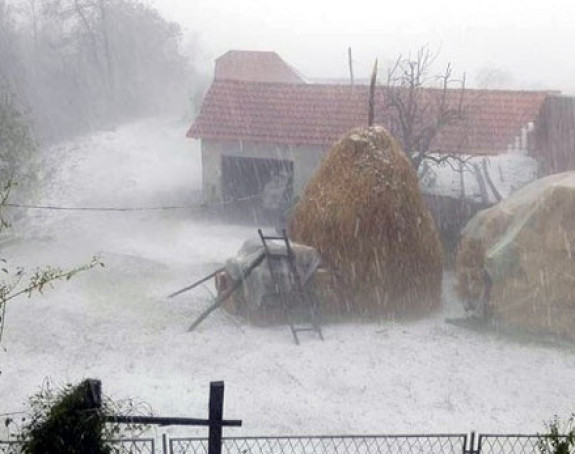 Srbija: Oluja praćena gradom