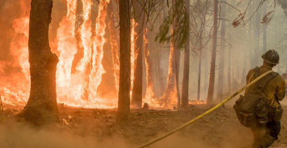 100 požara u SAD, očekuje se još