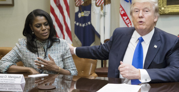 Tramp pojeo bitna dokumenta