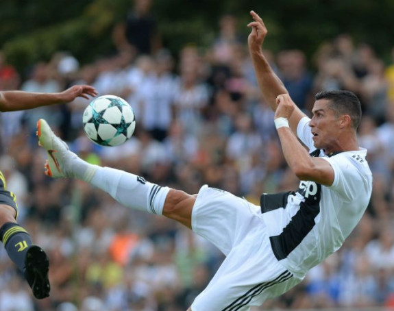 Luda Juventusova žurka! Ronaldov gol na debiju!