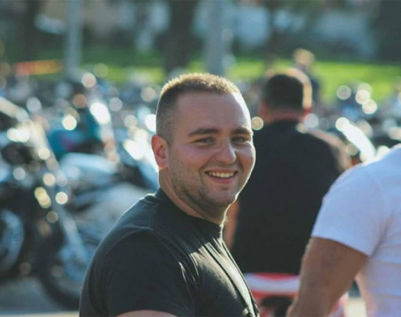 Motorom udario u kuću i poginuo
