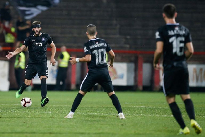 Priča: Partizan nema patike za maraton!