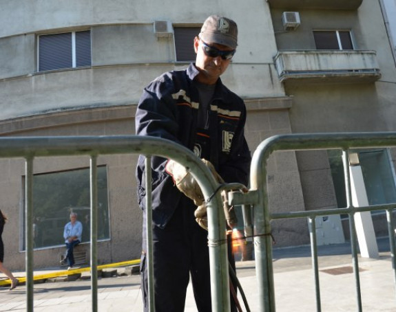Predsjedništvo Srbije bez zaštitnih barijera