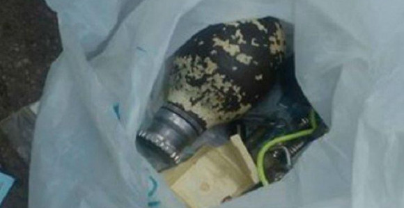 Нашао бомбу у центру града поред контејнера