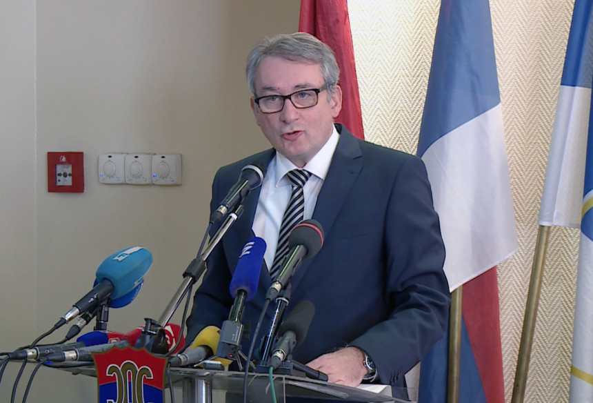 Nova grupisanja na političkoj sceni