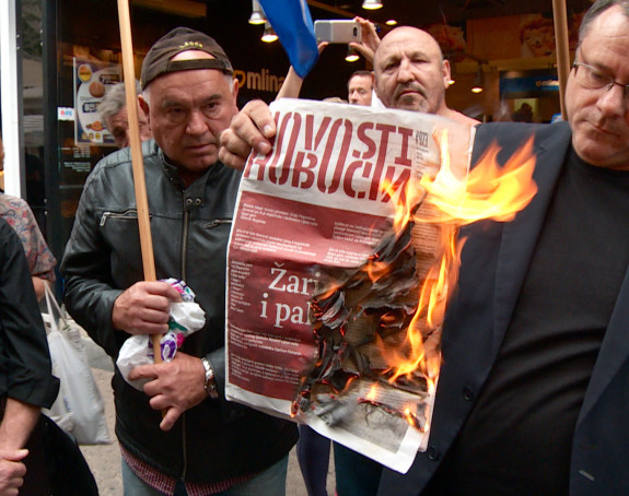 Zagreb: Ponovo spalili "Novosti"
