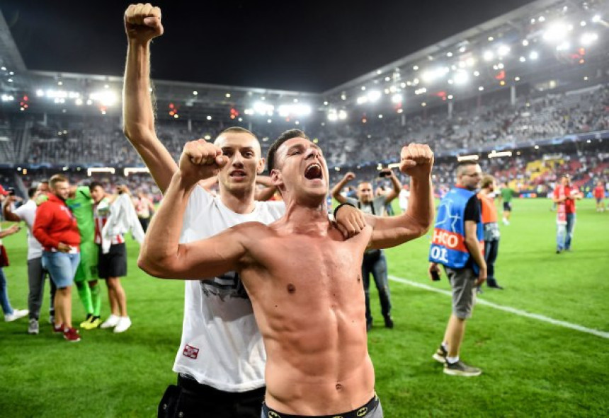 Gobeljić: Voljeli bismo pune tribine i u SLS, a ne samo u LŠ!