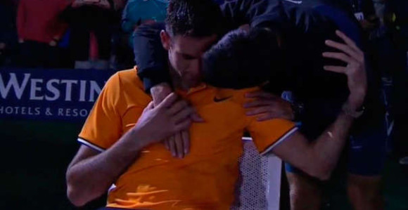 Šta je Đoković šapnuo utučenom Del Potru?