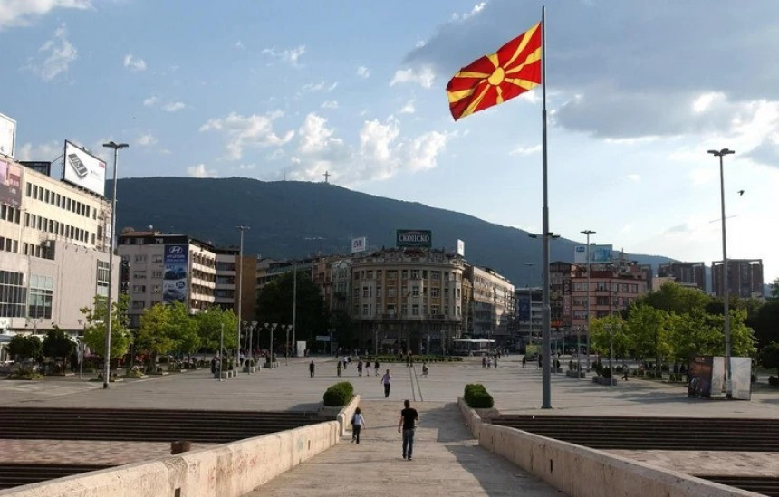 Масовна туча у Скопљу: Пацијент напао доктора