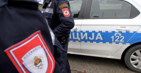 Uhapšena osoba u čijem vozilu je nađena bomba