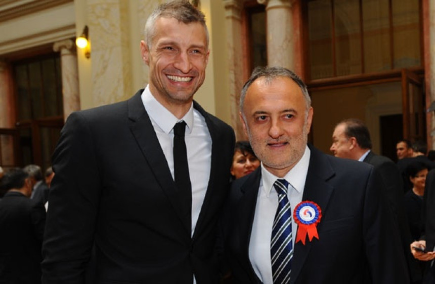 Oglasio se Miljković: Podržavam Gajića za predsednika OSS, imamo iste želje!