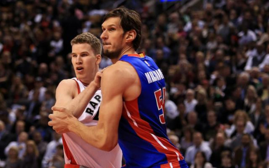 Van Gandi ignorisao povike "Boban, Boban..."!