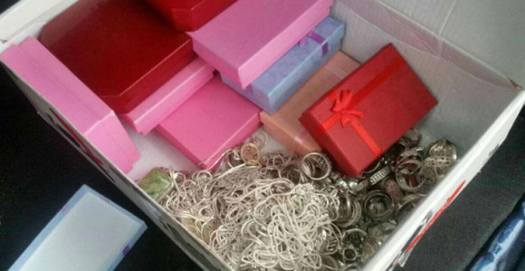 УИО: Одузет накит вриједан 180.000