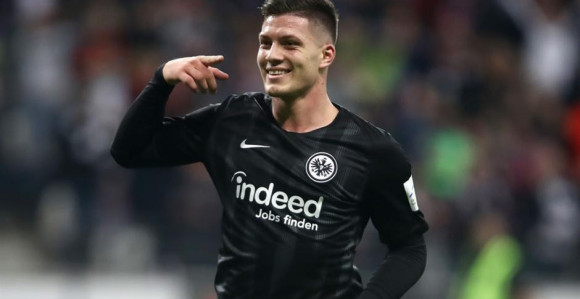"Luka Jović je granata ispred gola!"