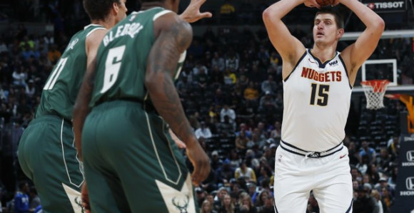 Jokić: Ne treba filozofirati, već šutirati!