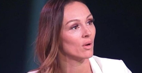 Anabela nije promenila prezime, i dalje je  Atijas!