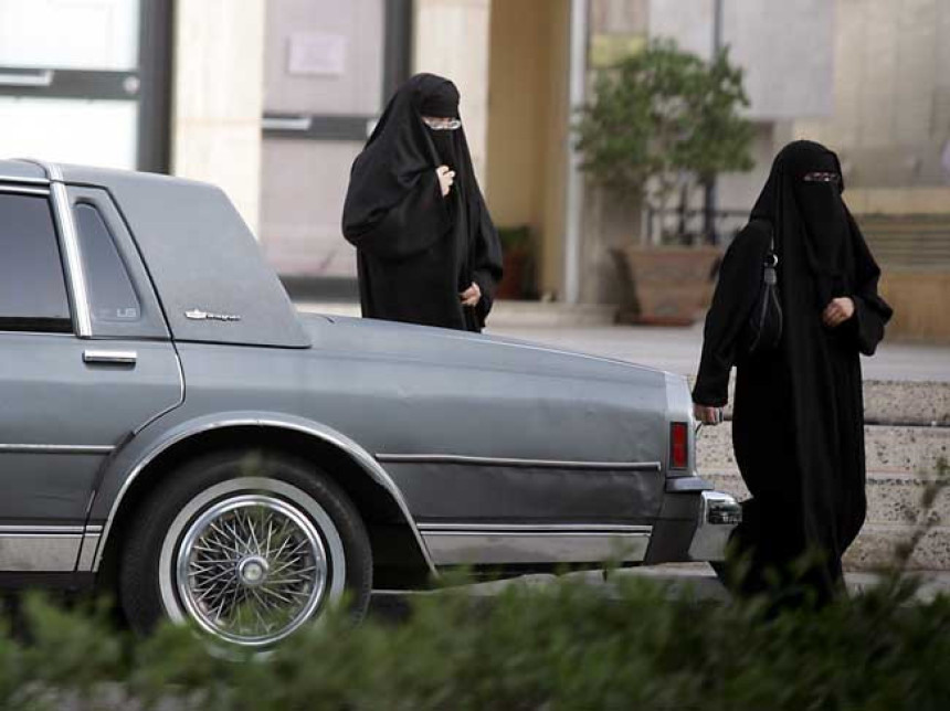 Žene u Arabiji prvi put na izborima