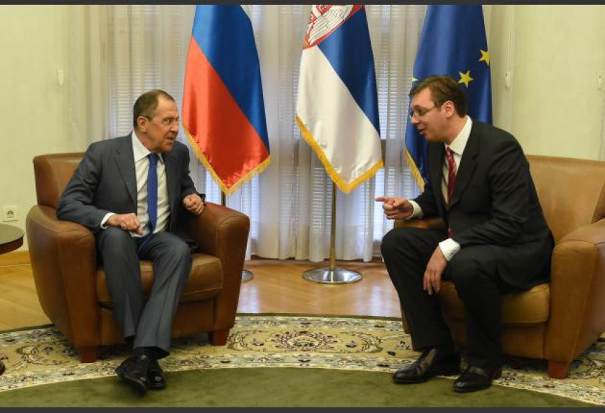 Lavrov: Bez miješanja u pitanja Srbije
