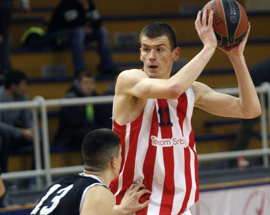 Dobre vijesti za Srbiju: Zvezda pustila Simanića na Evropsko prvenstvo!