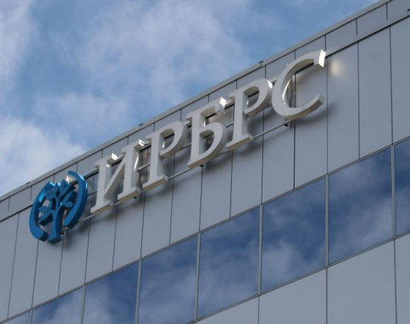 Милионски кредити за пропале фирме