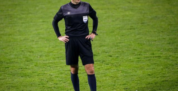 Mažić, ipak, sudi derbi!