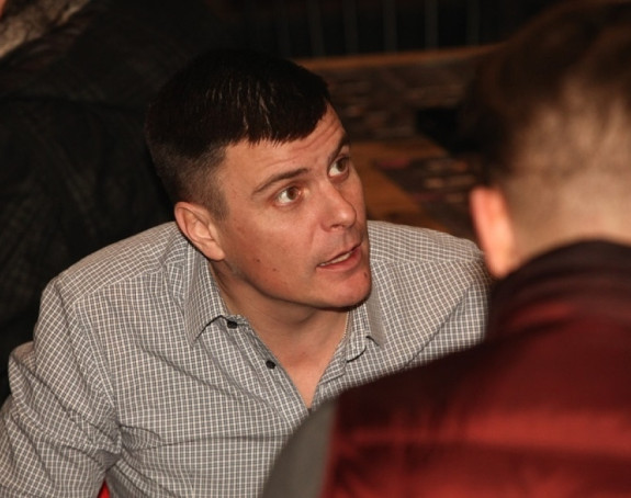 Glumac u tajnoj vezi sa poznatom voditeljkom!?