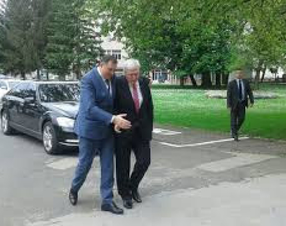 Павић: Односи ДНС и СНСД иду узлазном линијом