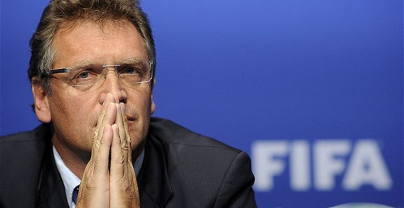 FIFA smijenila Valkea!