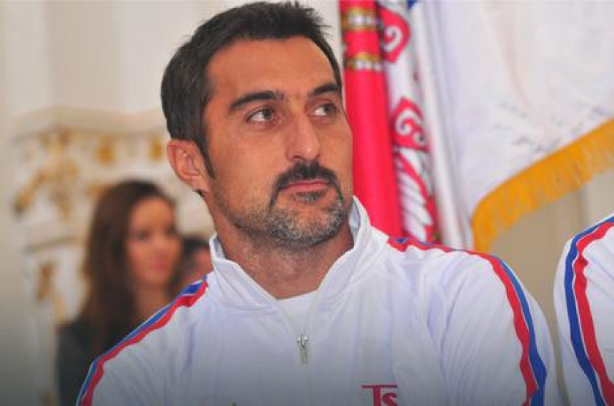 Komentar: Ziki zaslužuje podršku!