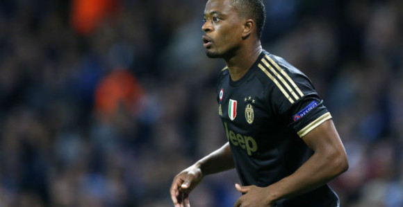 Ni Valensija, ni Mančester Junajted: Evra iznenadio izborom novog kluba!