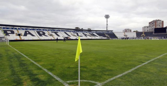 Posle UEFA-e i FSS suspendovao Partizan!