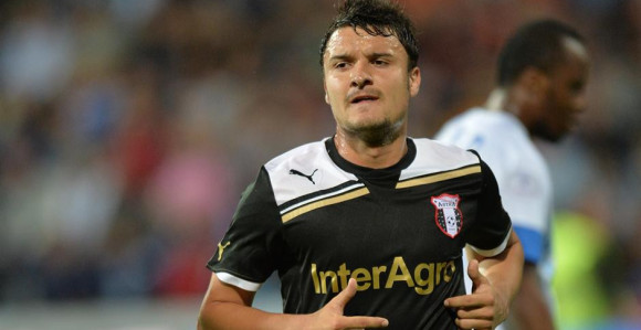 Zvezda je odustala od njega, ali on nije od nje?!